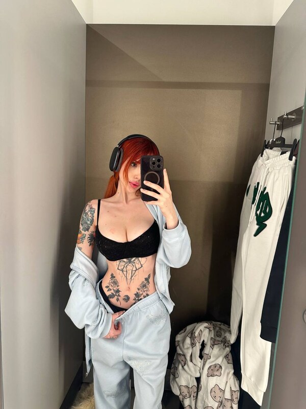 Antheaelty nude photo 26