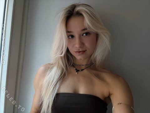 Antonia Albrecht Sexy (20 photos)