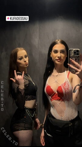 antoniavanessa nude photo 17