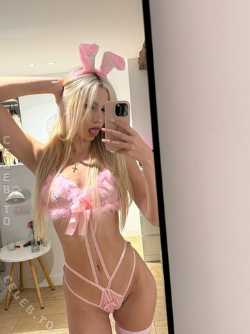 Anxisbxllxrd nude photo 20