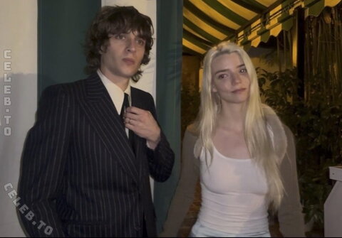 Anya Taylor-Joy nude photo 5