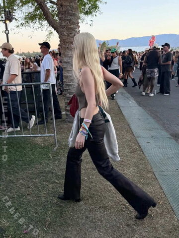 Anya Taylor-Joy nude