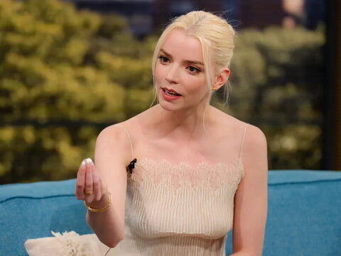 Anya Taylor-Joy nude photo 10