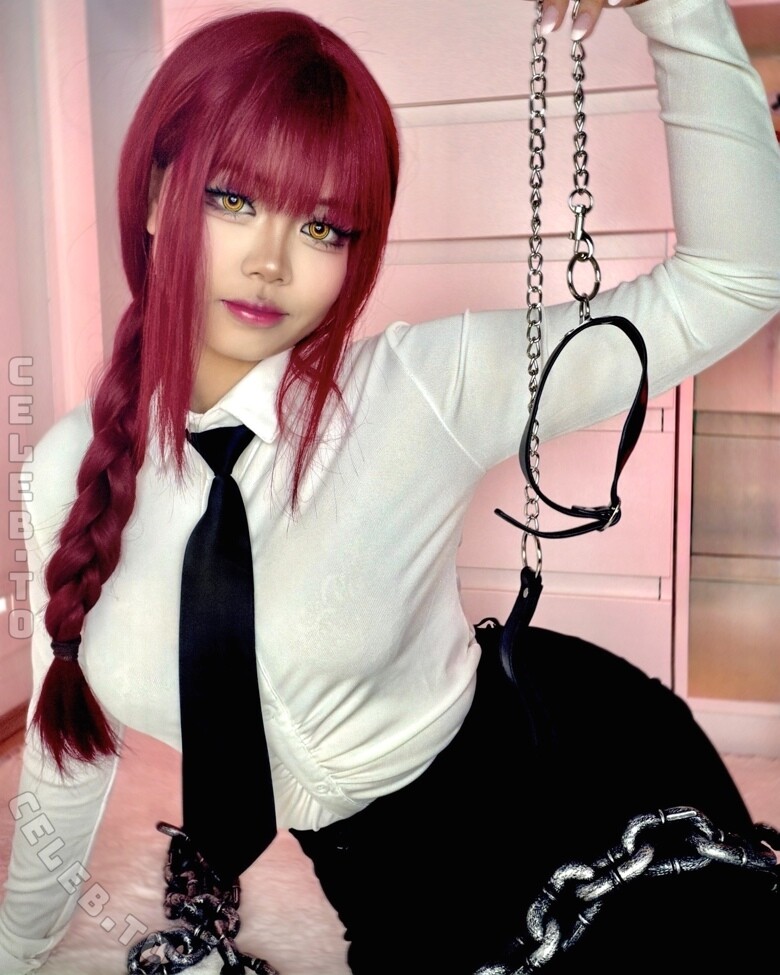 Anyamochi nude photo 3