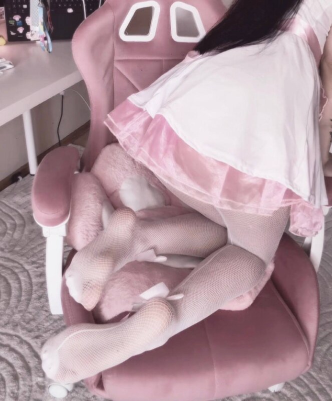 anyatsunava nude photo 3