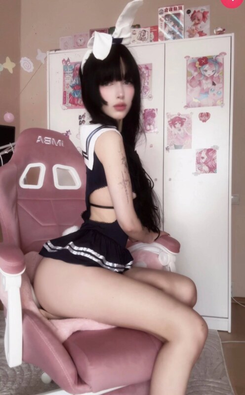 anyatsunava nude photo 4