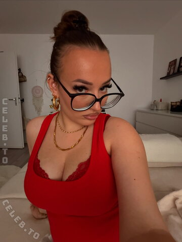 apr.allegra Sexy (3 photos)