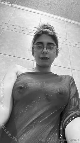 Aqsa Pervaiz nude photo 16