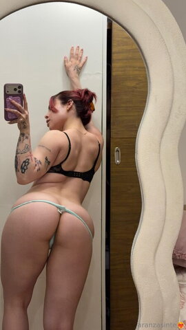 Aranzasinte nude photo 17