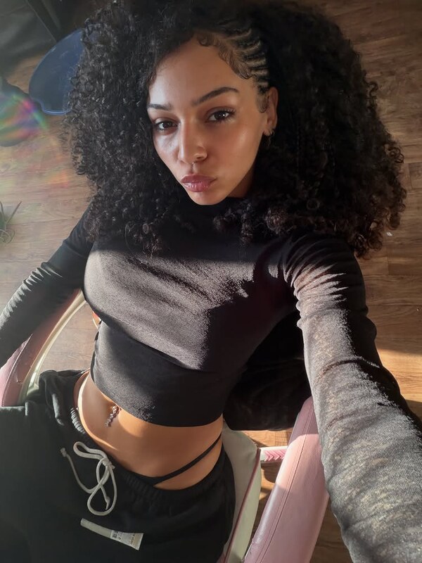 Archangellz nude photo 6