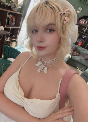 Aretteepls Sexy (1 photo)