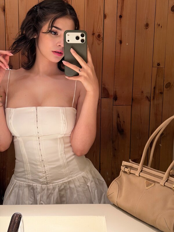 Ariadna Bustos nude photo 3