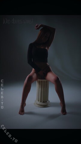 Ariana Smith nude photo 46