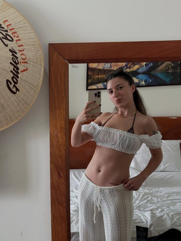Arianna O'Donnell nude photo 4