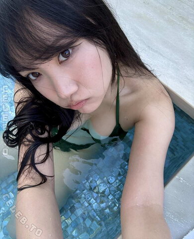 Ariasaki nude photo 8