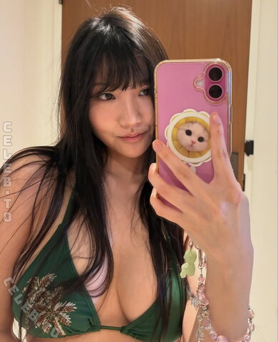 Ariasaki nude photo 12