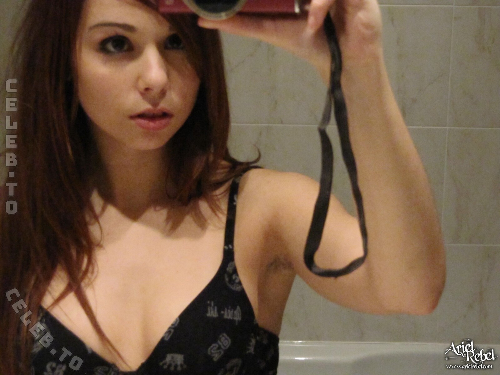 Ariel Rebel nude photo 1