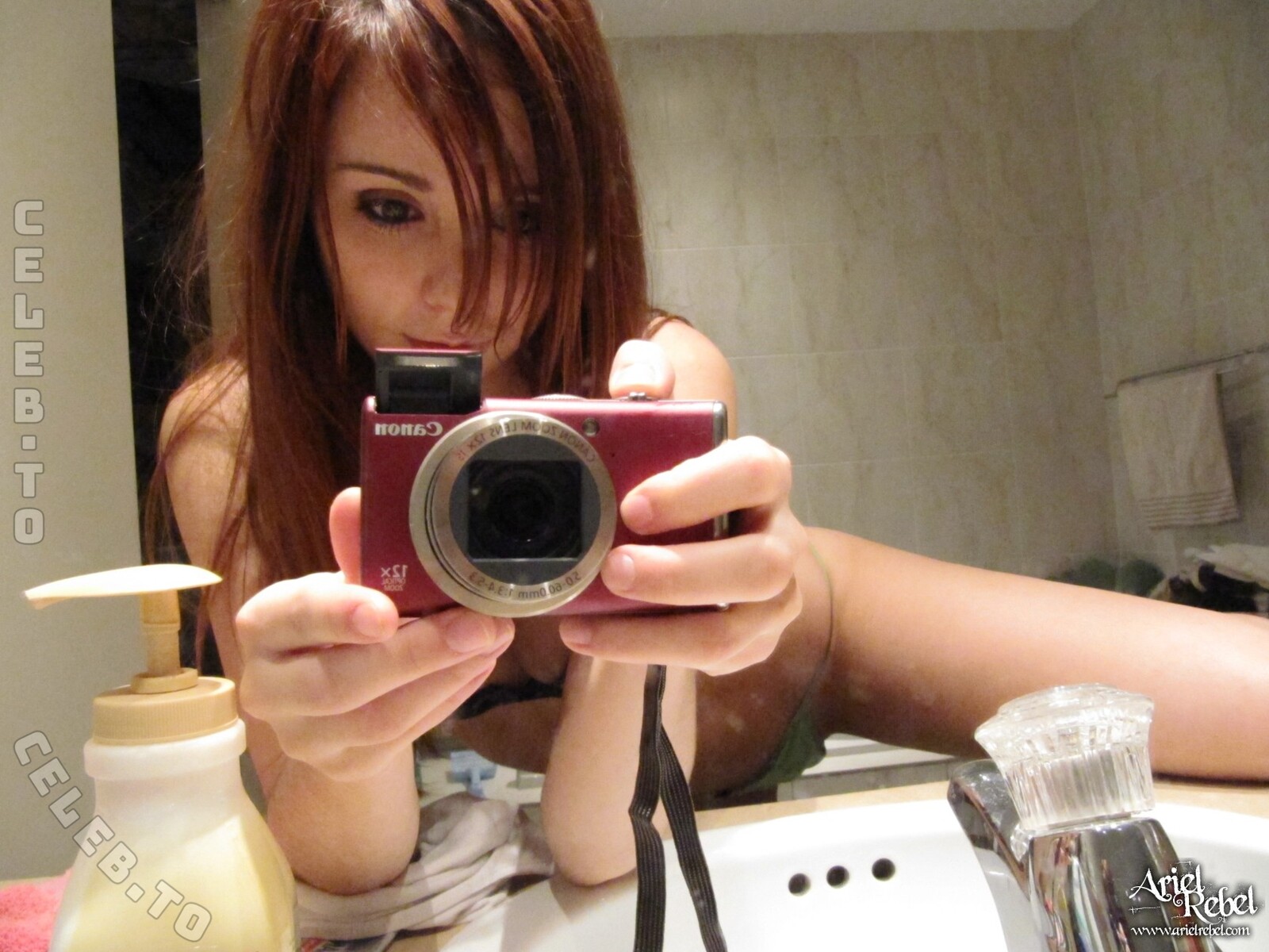 Ariel Rebel nude photo 9