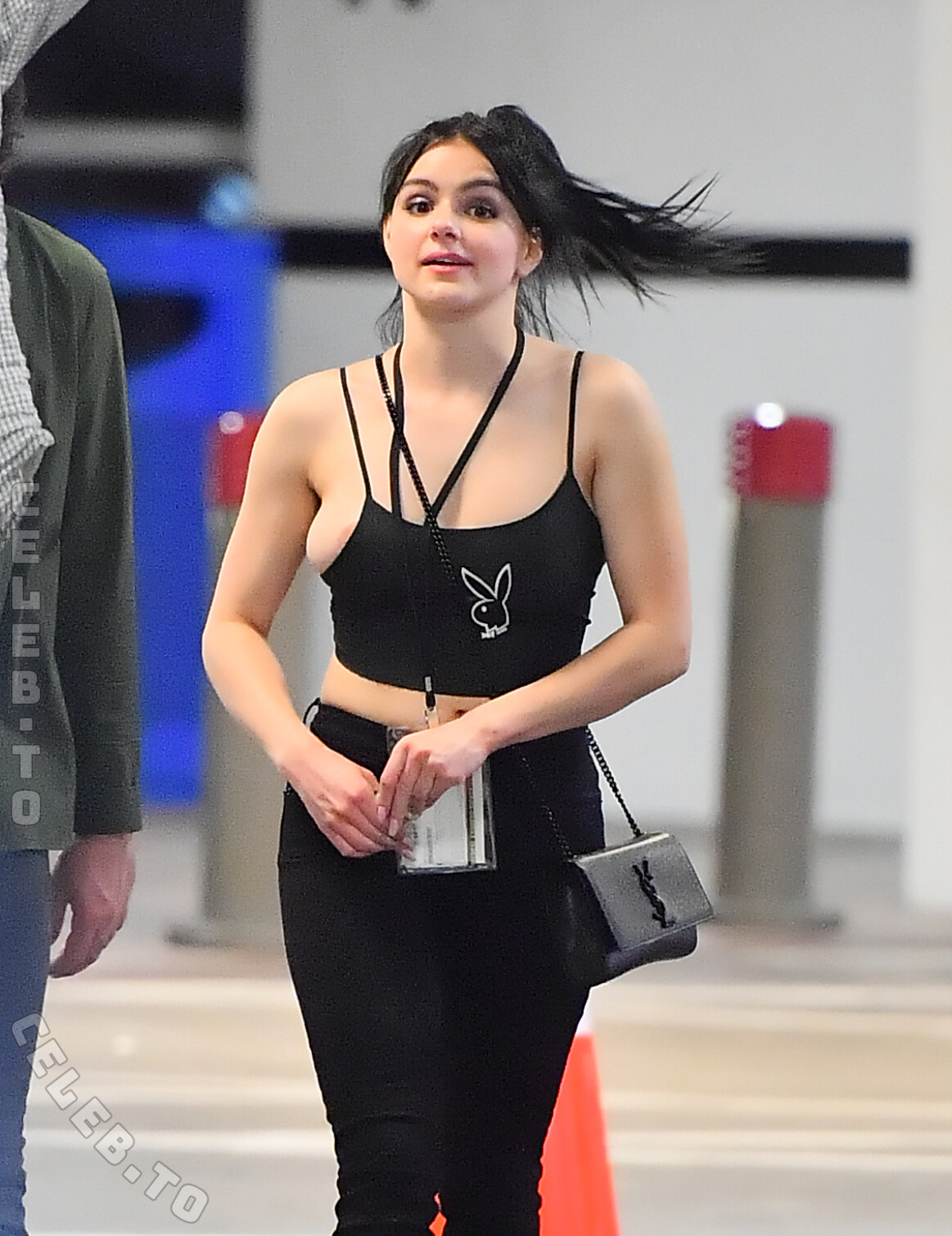 Ariel Winter nude photo 4