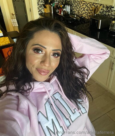 Ariella Ferrera nude photo 50