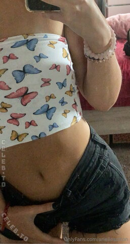 ariellesutton nude photo 10