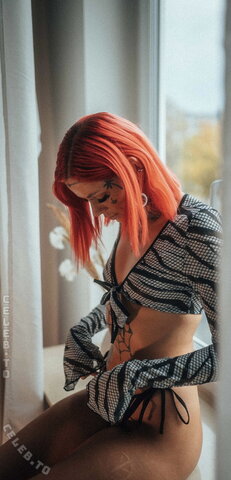 Arijel nude photo 4