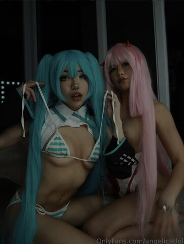 ariwillkillu Hot (2 photos)