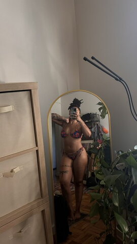 artless_space Sexy (1 photo)