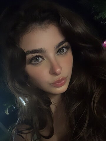 ARUUU nude photo 1