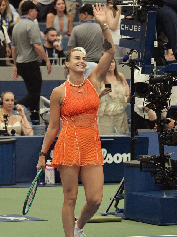 Aryna Sabalenka nude photo 13