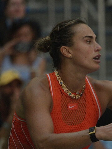 Aryna Sabalenka nude photo 9