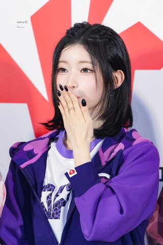 Asa Enami nude photo 6
