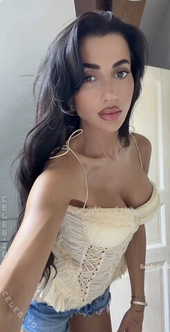 Asena Neuhoff Sexy (3 photos)