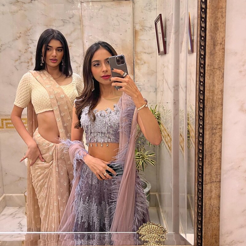 Asfa Sinha nude photo 25