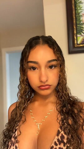 Ashlee Almonte nude photo 3