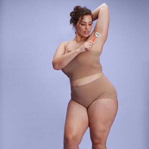 Ashley Graham nude photo 3
