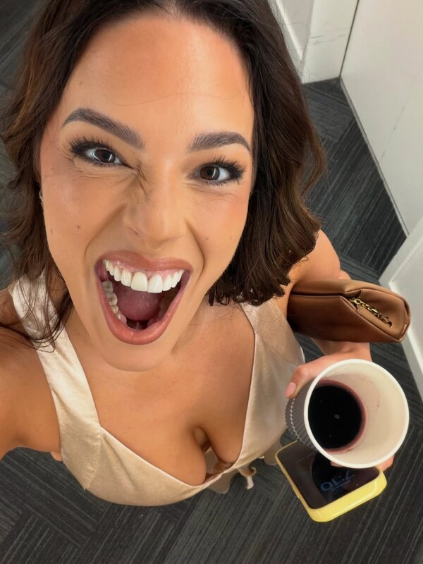 Ashley Graham nude photo 7