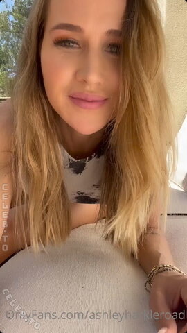 Ashley Harkleroad Adams Hot (10 photos)