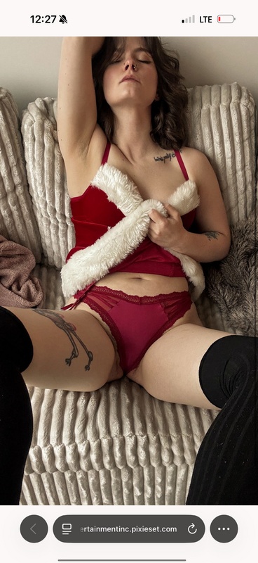 Ashley Renée nude photo 30