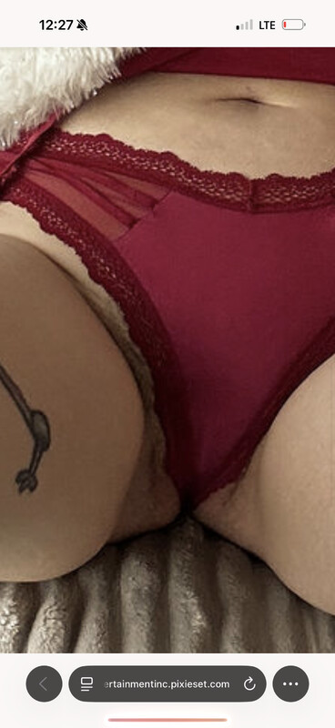 Ashley Renée nude photo 31