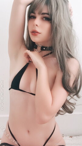 Ashleytea nude photo 18