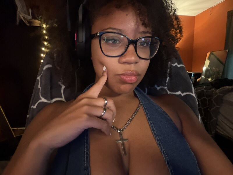 Ashlielol nude photo 5