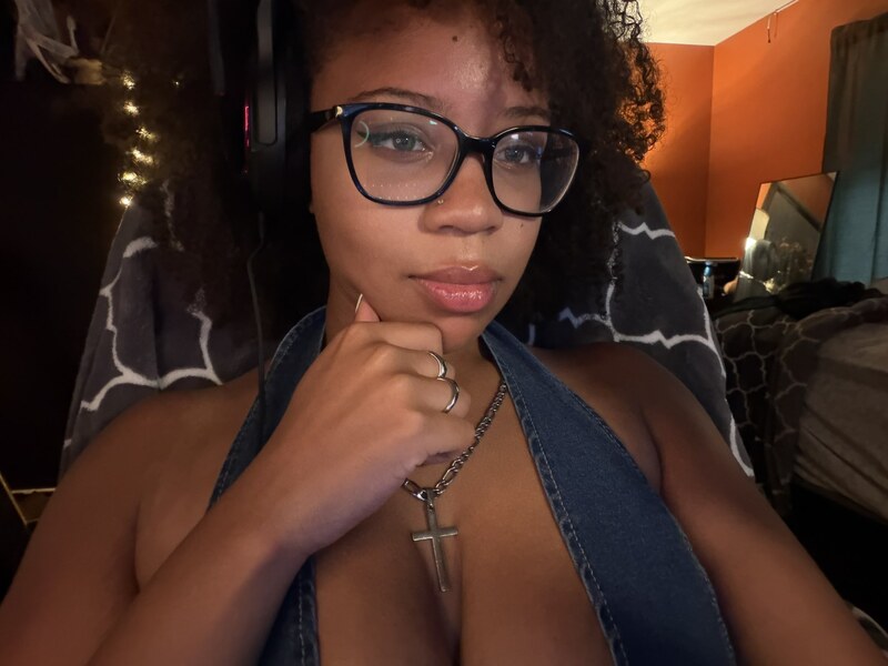 Ashlielol nude photo 6