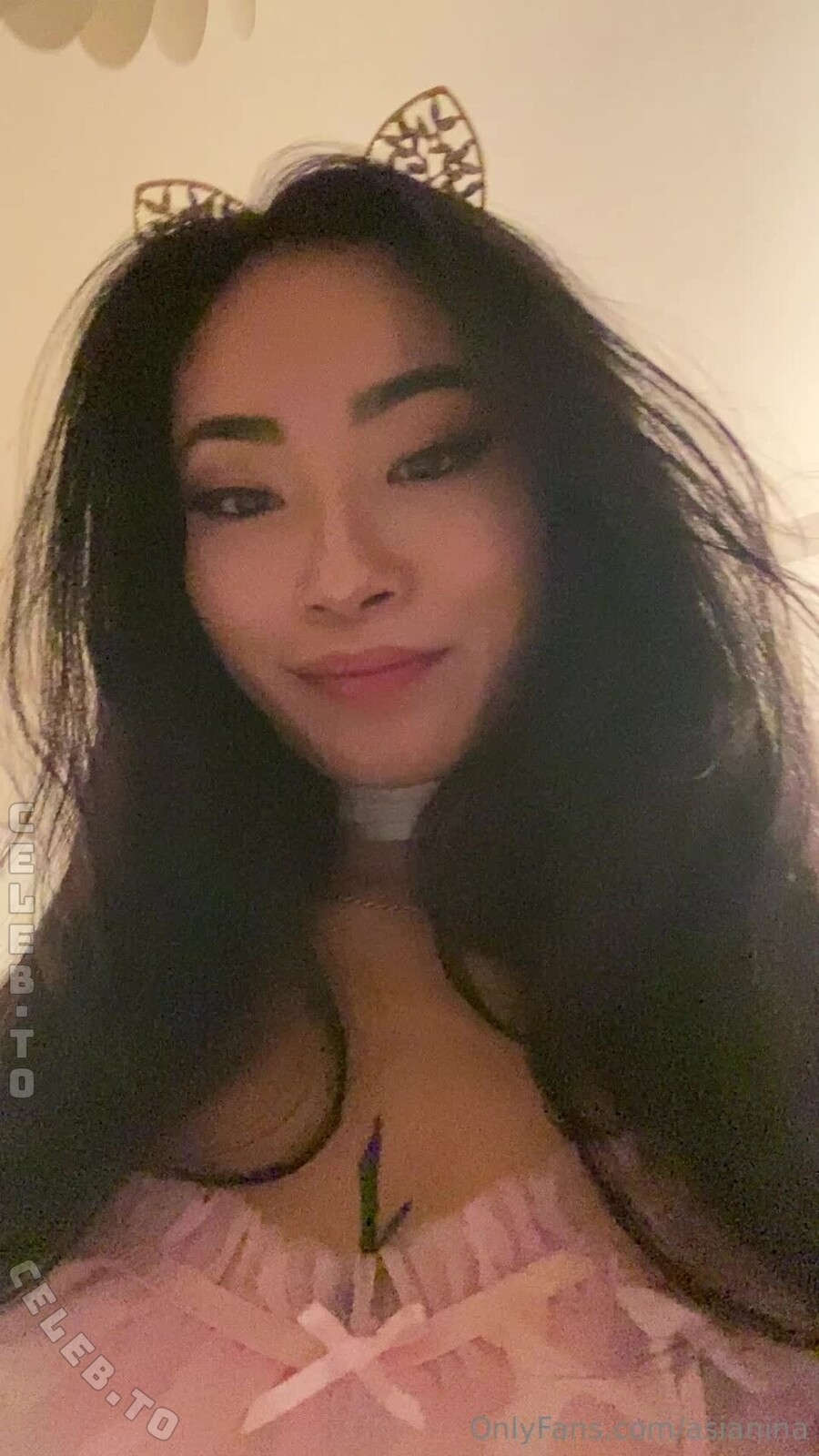 ASIA NINA nude photo 11