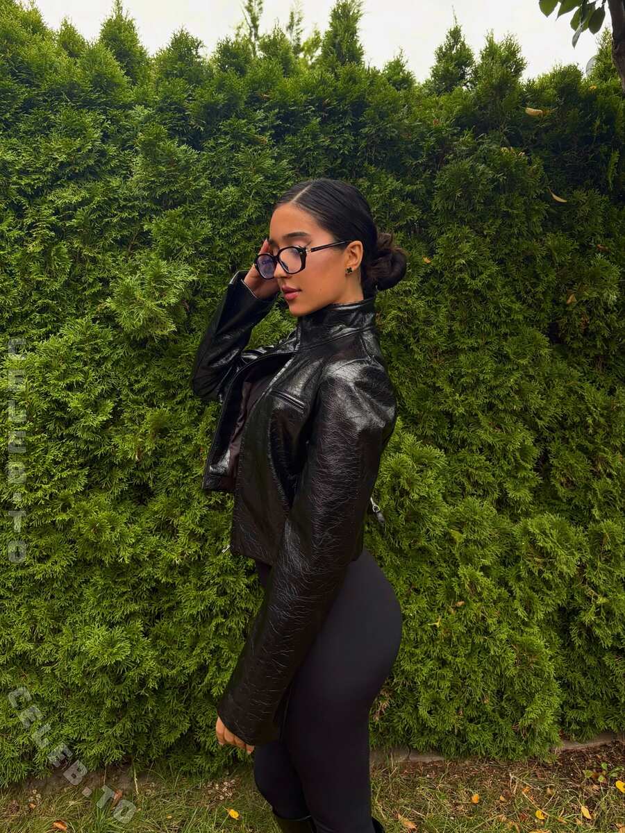 aslicyla nude photo 5