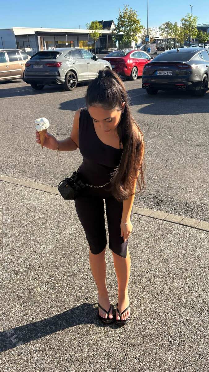 aslicyla nude photo 10