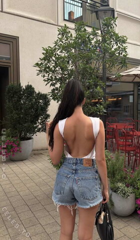 aslicyla nude photo 8