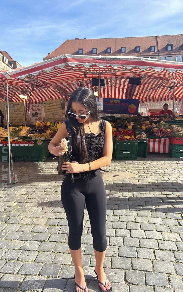 aslicyla nude photo 4