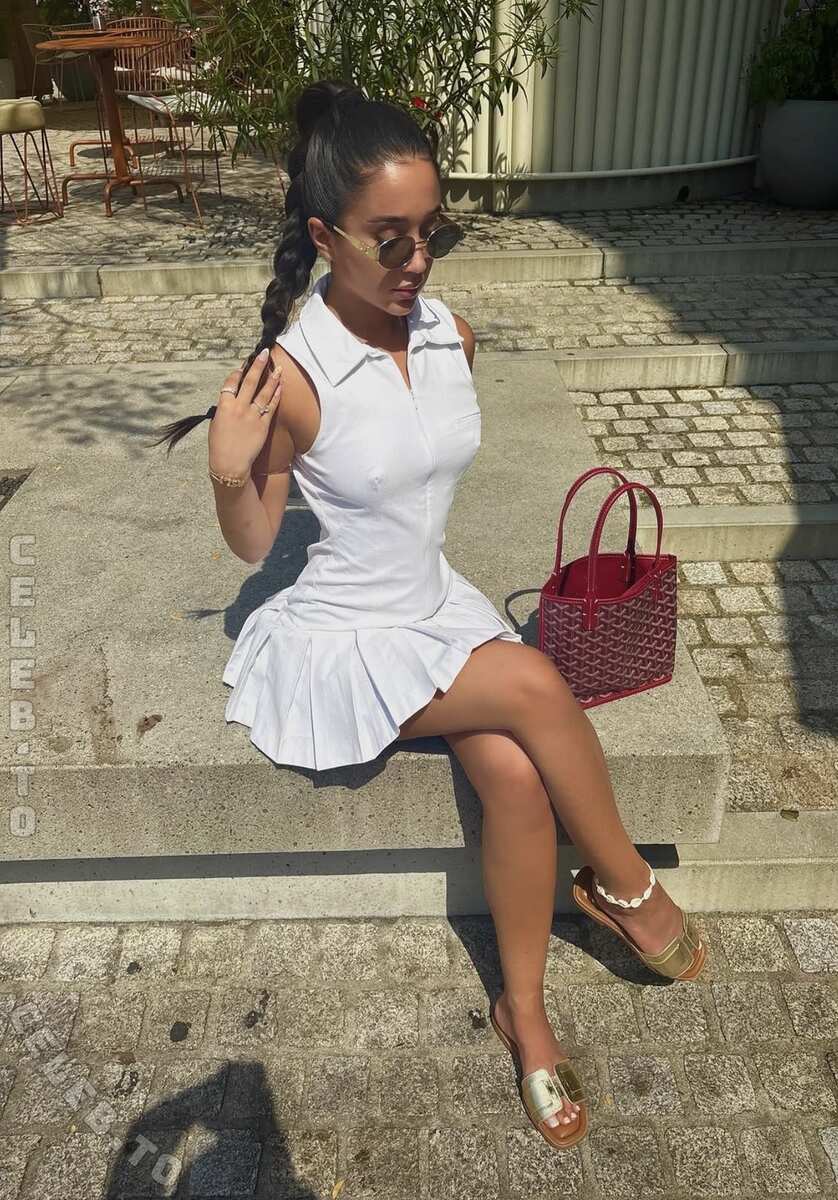 aslicyla nude photo 9