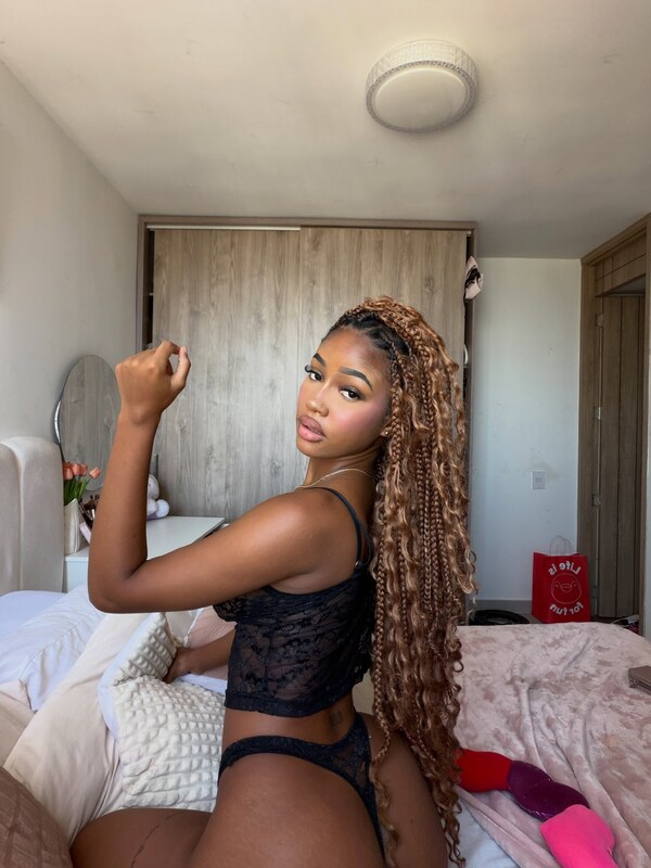 Asly_juli nude photo 2